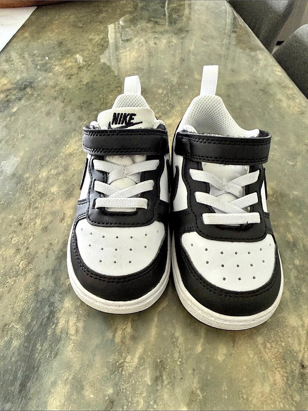 Nike Court Borough Low 2 Kids Sneakers Black & White US 7C